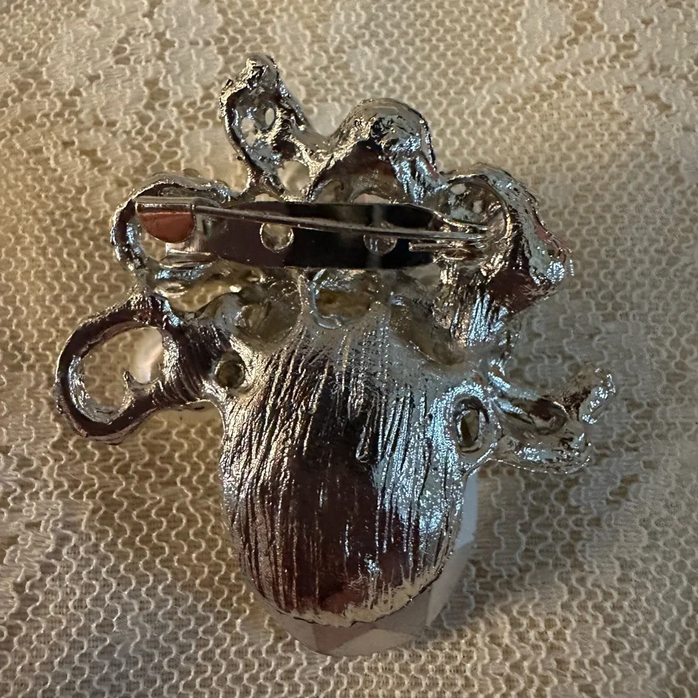 Elegant Silver Toned and Simulated Pearl Brooch Unbranded